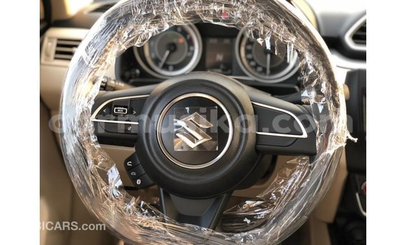 Tenga Imported Suzuki Carry Zvimwe Rori in Import - Dubai in Harare Tenga Imported Suzuki Carry Zvimwe Rori in Import - Dubai in Harare