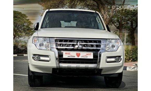Buy Import Mitsubishi Pajero White Car in Import - Dubai in Harare Buy Import Mitsubishi Pajero White Car in Import - Dubai in Harare