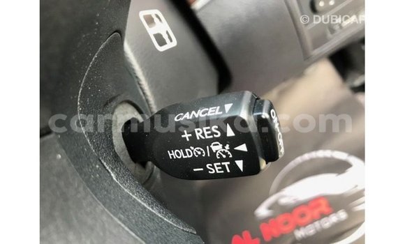 Tenga Imported Toyota Land Cruiser Chena Mota in Import - Dubai in Harare Tenga Imported Toyota Land Cruiser Chena Mota in Import - Dubai in Harare