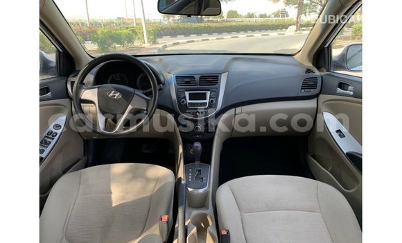 Tenga Imported Hyundai Accent Chena Mota in Import - Dubai in Harare Tenga Imported Hyundai Accent Chena Mota in Import - Dubai in Harare