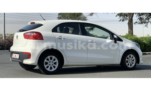 Buy Import Kia Rio White Car in Import - Dubai in Harare Buy Import Kia Rio White Car in Import - Dubai in Harare