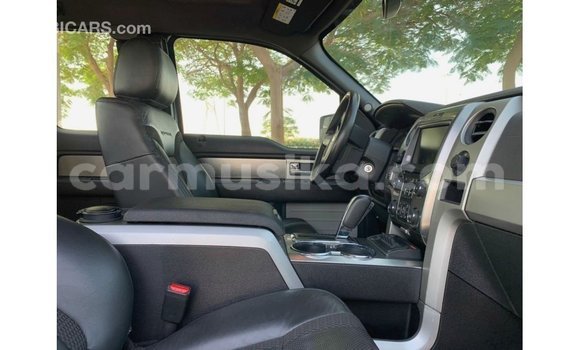 Buy Import Ford Club Wagon Beige Car in Import - Dubai in Harare Buy Import Ford Club Wagon Beige Car in Import - Dubai in Harare