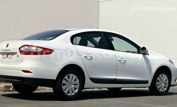 Nunua Imported Renault Fluence Nyeupe Gari ndani ya Import - Dubai nchini Harare Nunua Imported Renault Fluence Nyeupe Gari ndani ya Import - Dubai nchini Harare