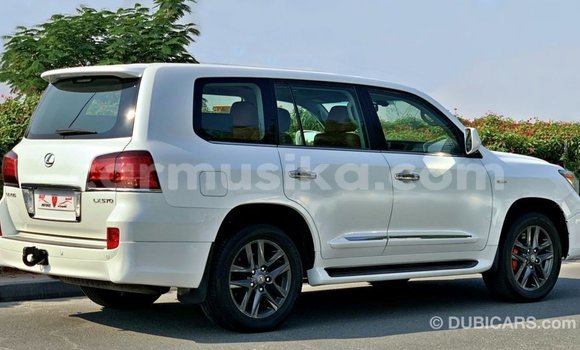 Buy Import Lexus LX White Car in Import - Dubai in Harare Buy Import Lexus LX White Car in Import - Dubai in Harare