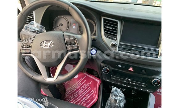 Tenga Imported Hyundai Tucson Zvimwe Mota in Import - Dubai in Harare Tenga Imported Hyundai Tucson Zvimwe Mota in Import - Dubai in Harare