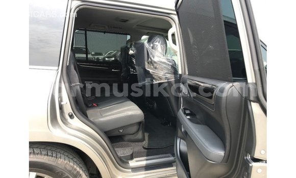 Tenga Imported Lexus LX Zvimwe Mota in Import - Dubai in Harare Tenga Imported Lexus LX Zvimwe Mota in Import - Dubai in Harare