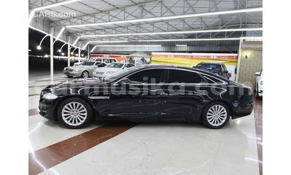 Nunua Imported Jaguar XJ Nyeusi Gari ndani ya Import - Dubai nchini Harare Nunua Imported Jaguar XJ Nyeusi Gari ndani ya Import - Dubai nchini Harare
