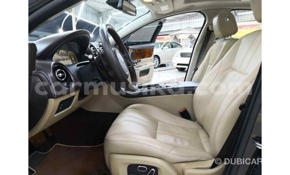 Nunua Imported Jaguar XJ Nyeusi Gari ndani ya Import - Dubai nchini Harare Nunua Imported Jaguar XJ Nyeusi Gari ndani ya Import - Dubai nchini Harare