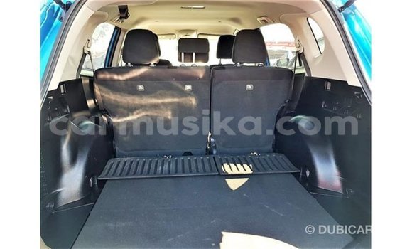 Buy Import Toyota HiAce Blue Truck in Import - Dubai in Harare Buy Import Toyota HiAce Blue Truck in Import - Dubai in Harare