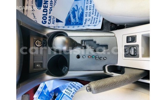 Tenga Imported Toyota HiAce Tsvuku Rori in Import - Dubai in Harare Tenga Imported Toyota HiAce Tsvuku Rori in Import - Dubai in Harare