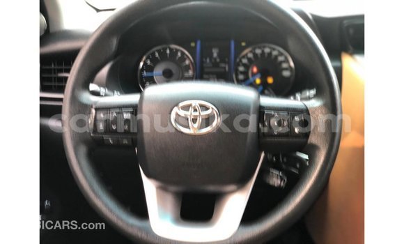 Buy Import Toyota Fortuner White Car in Import - Dubai in Harare Buy Import Toyota Fortuner White Car in Import - Dubai in Harare
