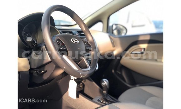 Tenga Imported Kia Rio Zvimwe Mota in Import - Dubai in Harare Tenga Imported Kia Rio Zvimwe Mota in Import - Dubai in Harare