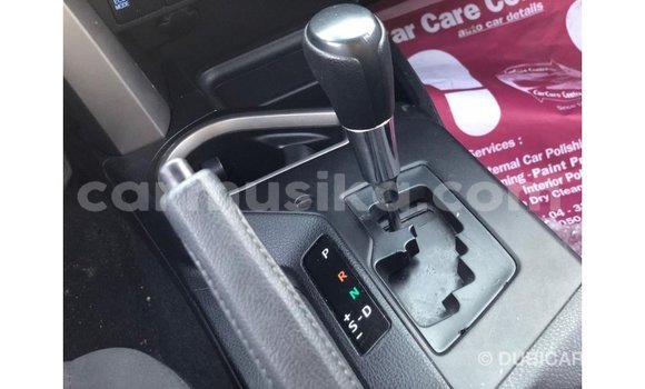 Tenga Imported Toyota HiAce Nhema Rori in Import - Dubai in Harare Tenga Imported Toyota HiAce Nhema Rori in Import - Dubai in Harare