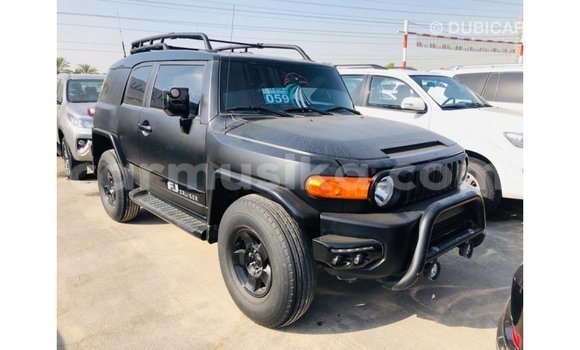 Buy Import Toyota FJ Cruiser Black Car in Import - Dubai in Harare Buy Import Toyota FJ Cruiser Black Car in Import - Dubai in Harare
