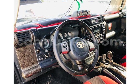 Buy Import Toyota FJ Cruiser Black Car in Import - Dubai in Harare Buy Import Toyota FJ Cruiser Black Car in Import - Dubai in Harare