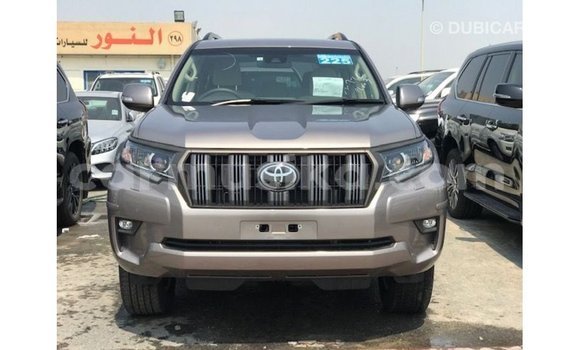 Tenga Imported Toyota Prado Bhurawuni Mota in Import - Dubai in Harare Tenga Imported Toyota Prado Bhurawuni Mota in Import - Dubai in Harare