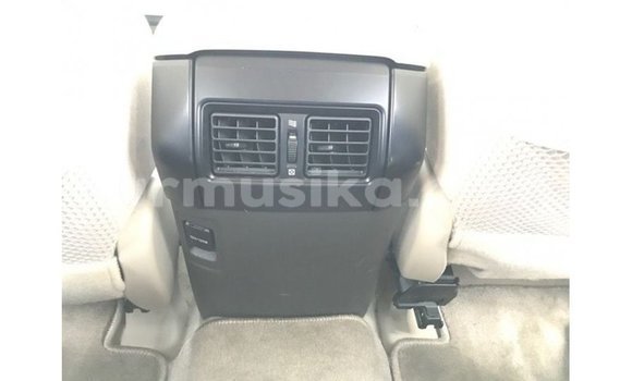 Tenga Imported Toyota Prado Bhurawuni Mota in Import - Dubai in Harare Tenga Imported Toyota Prado Bhurawuni Mota in Import - Dubai in Harare