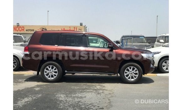 Nunua Imported Toyota Land Cruiser Nyekundu Gari ndani ya Import - Dubai nchini Harare Nunua Imported Toyota Land Cruiser Nyekundu Gari ndani ya Import - Dubai nchini Harare