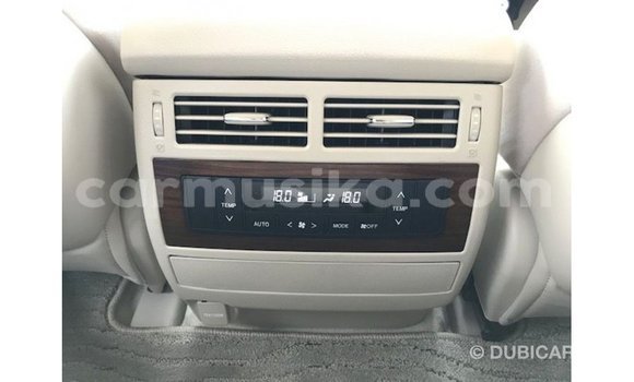 Nunua Imported Toyota Land Cruiser Nyekundu Gari ndani ya Import - Dubai nchini Harare Nunua Imported Toyota Land Cruiser Nyekundu Gari ndani ya Import - Dubai nchini Harare
