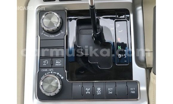 Nunua Imported Toyota Land Cruiser Nyekundu Gari ndani ya Import - Dubai nchini Harare Nunua Imported Toyota Land Cruiser Nyekundu Gari ndani ya Import - Dubai nchini Harare