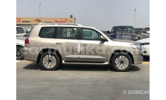 Tenga Imported Toyota Land Cruiser Zvimwe Mota in Import - Dubai in Harare Tenga Imported Toyota Land Cruiser Zvimwe Mota in Import - Dubai in Harare