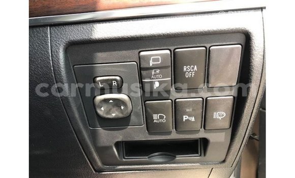 Tenga Imported Toyota Land Cruiser Zvimwe Mota in Import - Dubai in Harare Tenga Imported Toyota Land Cruiser Zvimwe Mota in Import - Dubai in Harare