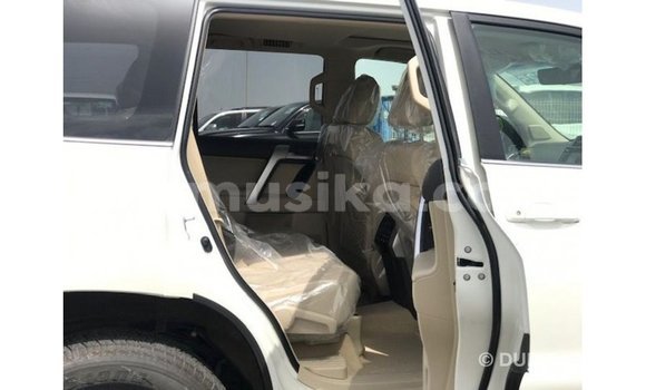 Tenga Imported Toyota Prado Chena Mota in Import - Dubai in Harare Tenga Imported Toyota Prado Chena Mota in Import - Dubai in Harare