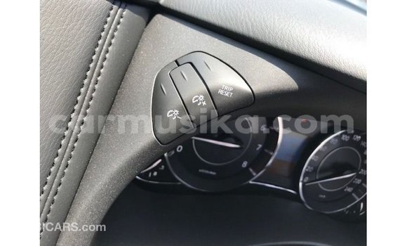 Tenga Imported Nissan Patrol Bhuruu Mota in Import - Dubai in Harare Tenga Imported Nissan Patrol Bhuruu Mota in Import - Dubai in Harare