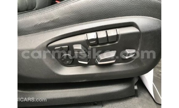 Nunua Imported BMW X6 Nyeusi Gari ndani ya Import - Dubai nchini Harare Nunua Imported BMW X6 Nyeusi Gari ndani ya Import - Dubai nchini Harare