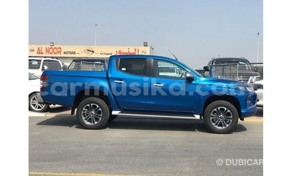 Nunua Imported Mitsubishi i Bluu Gari ndani ya Import - Dubai nchini Harare Nunua Imported Mitsubishi i Bluu Gari ndani ya Import - Dubai nchini Harare