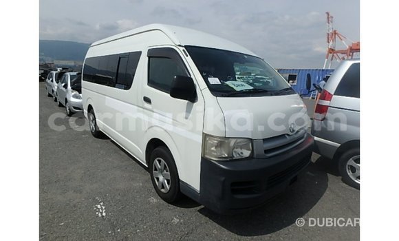 Tenga Imported Toyota Hiace Chena Mota in Import - Dubai in Harare Tenga Imported Toyota Hiace Chena Mota in Import - Dubai in Harare