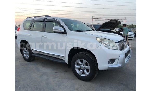 Tenga Imported Toyota Prado Chena Mota in Import - Dubai in Harare Tenga Imported Toyota Prado Chena Mota in Import - Dubai in Harare