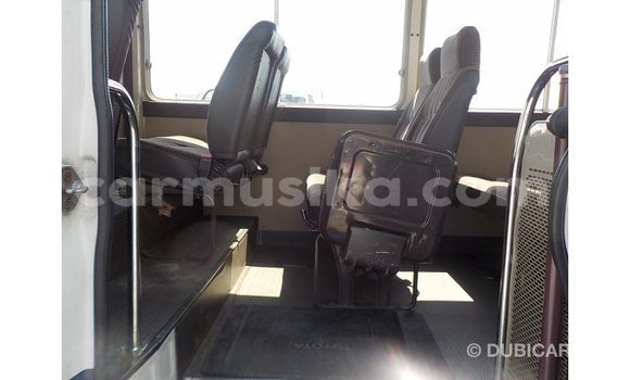 Tenga Imported Toyota Coaster Chena Mota in Import - Dubai in Harare Tenga Imported Toyota Coaster Chena Mota in Import - Dubai in Harare