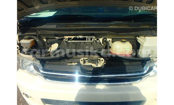 Tenga Imported Toyota Hiace Chena Mota in Import - Dubai in Harare Tenga Imported Toyota Hiace Chena Mota in Import - Dubai in Harare