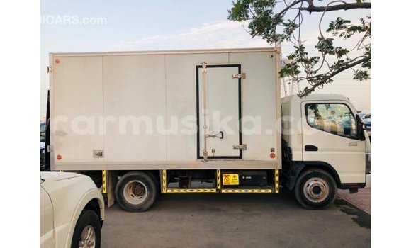 Buy Import Mitsubishi Canter White Truck in Import - Dubai in Harare Buy Import Mitsubishi Canter White Truck in Import - Dubai in Harare