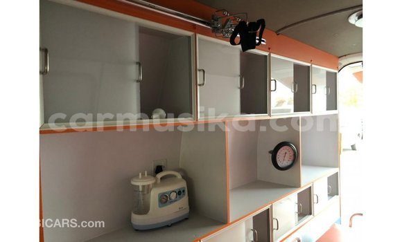 Buy Import Toyota Hiace White Car in Import - Dubai in Harare Buy Import Toyota Hiace White Car in Import - Dubai in Harare