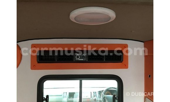 Buy Import Toyota Hiace White Car in Import - Dubai in Harare Buy Import Toyota Hiace White Car in Import - Dubai in Harare