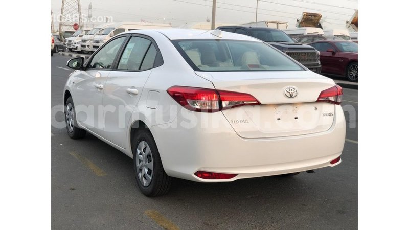 Big with watermark toyota da harare import dubai 16509