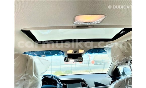 Acheter Import Voiture Hyundai Elantra Blanc à Import - Dubai, Harare Acheter Import Voiture Hyundai Elantra Blanc à Import - Dubai, Harare