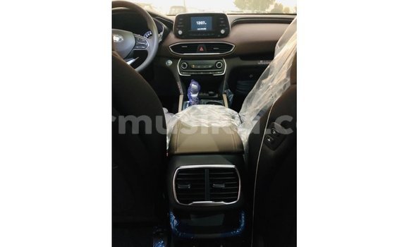 Tenga Imported Hyundai Santa Fe Tsvuku Mota in Import - Dubai in Harare Tenga Imported Hyundai Santa Fe Tsvuku Mota in Import - Dubai in Harare
