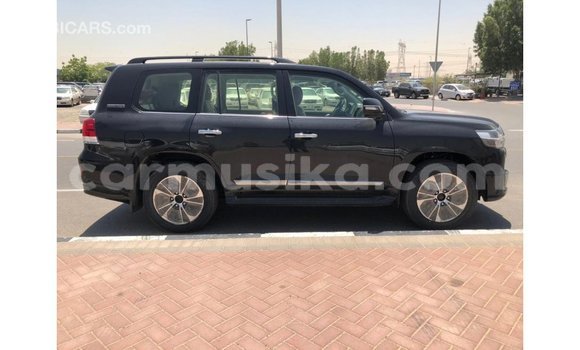 Buy Import Toyota Land Cruiser Black Car in Import - Dubai in Harare Buy Import Toyota Land Cruiser Black Car in Import - Dubai in Harare