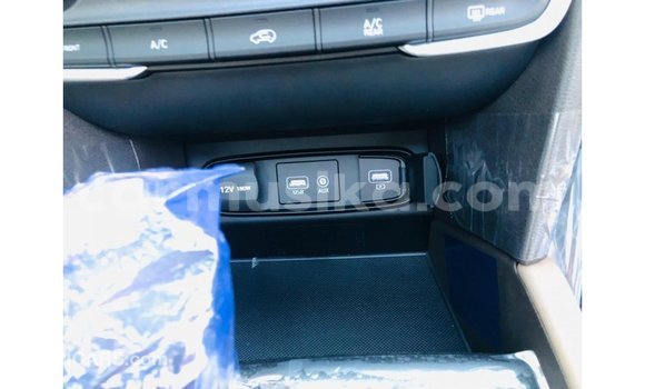Tenga Imported Hyundai Santa Fe Chena Mota in Import - Dubai in Harare Tenga Imported Hyundai Santa Fe Chena Mota in Import - Dubai in Harare