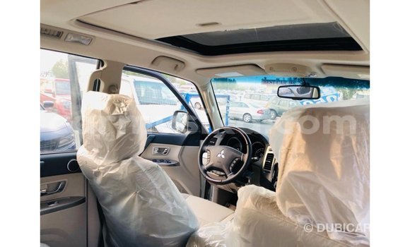 Buy Import Mitsubishi Pajero White Car in Import - Dubai in Harare Buy Import Mitsubishi Pajero White Car in Import - Dubai in Harare