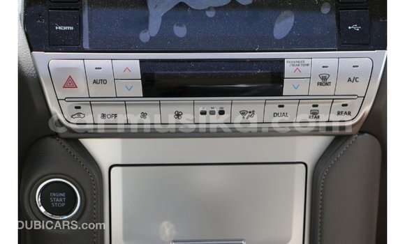 Acheter Import Voiture Toyota Prado Noir à Import - Dubai, Harare Acheter Import Voiture Toyota Prado Noir à Import - Dubai, Harare