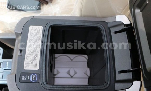 Acheter Import Voiture Toyota Prado Noir à Import - Dubai, Harare Acheter Import Voiture Toyota Prado Noir à Import - Dubai, Harare