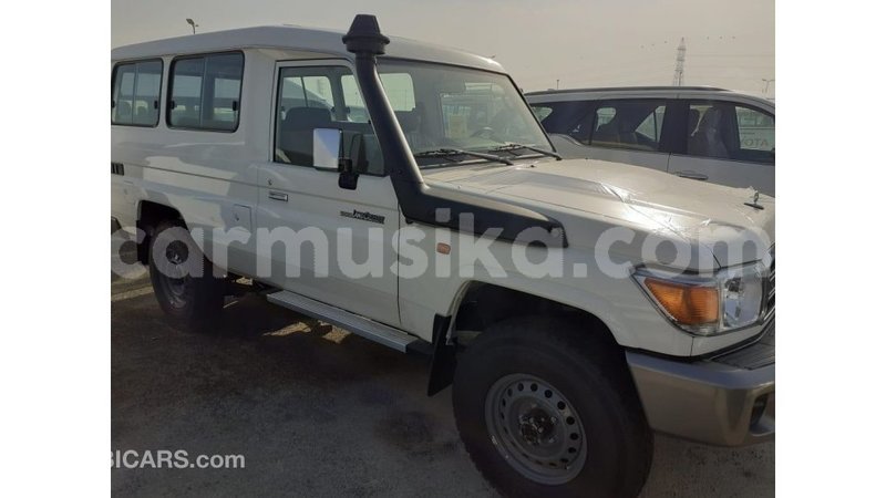 Big with watermark toyota land cruiser harare import dubai 16530