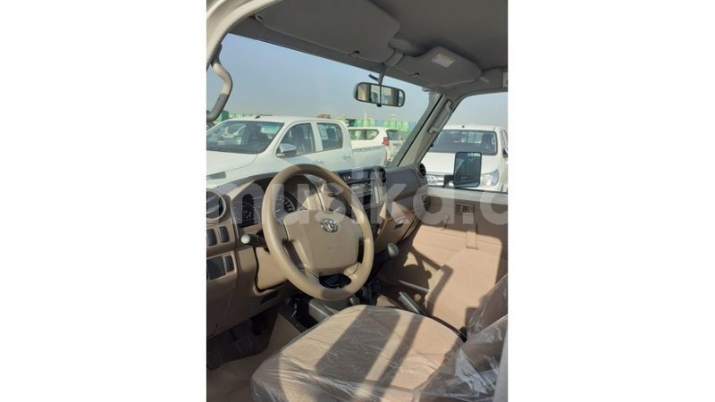 Big with watermark toyota land cruiser harare import dubai 16530