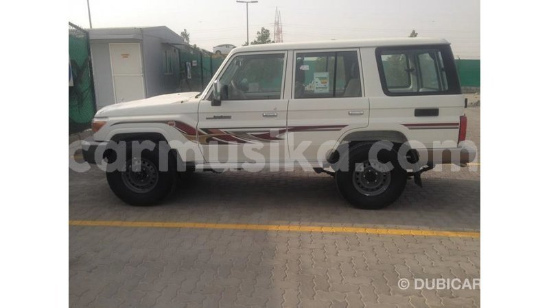 Big with watermark toyota land cruiser harare import dubai 16532