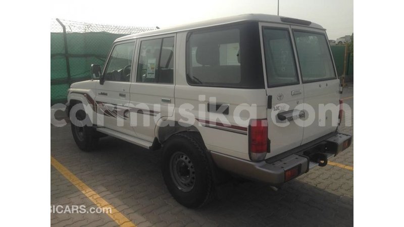 Big with watermark toyota land cruiser harare import dubai 16532