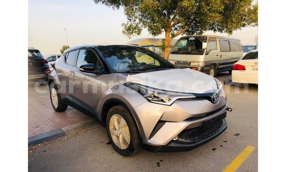 Nunua Imported Toyota C-HR Nyingine Gari ndani ya Import - Dubai nchini Harare